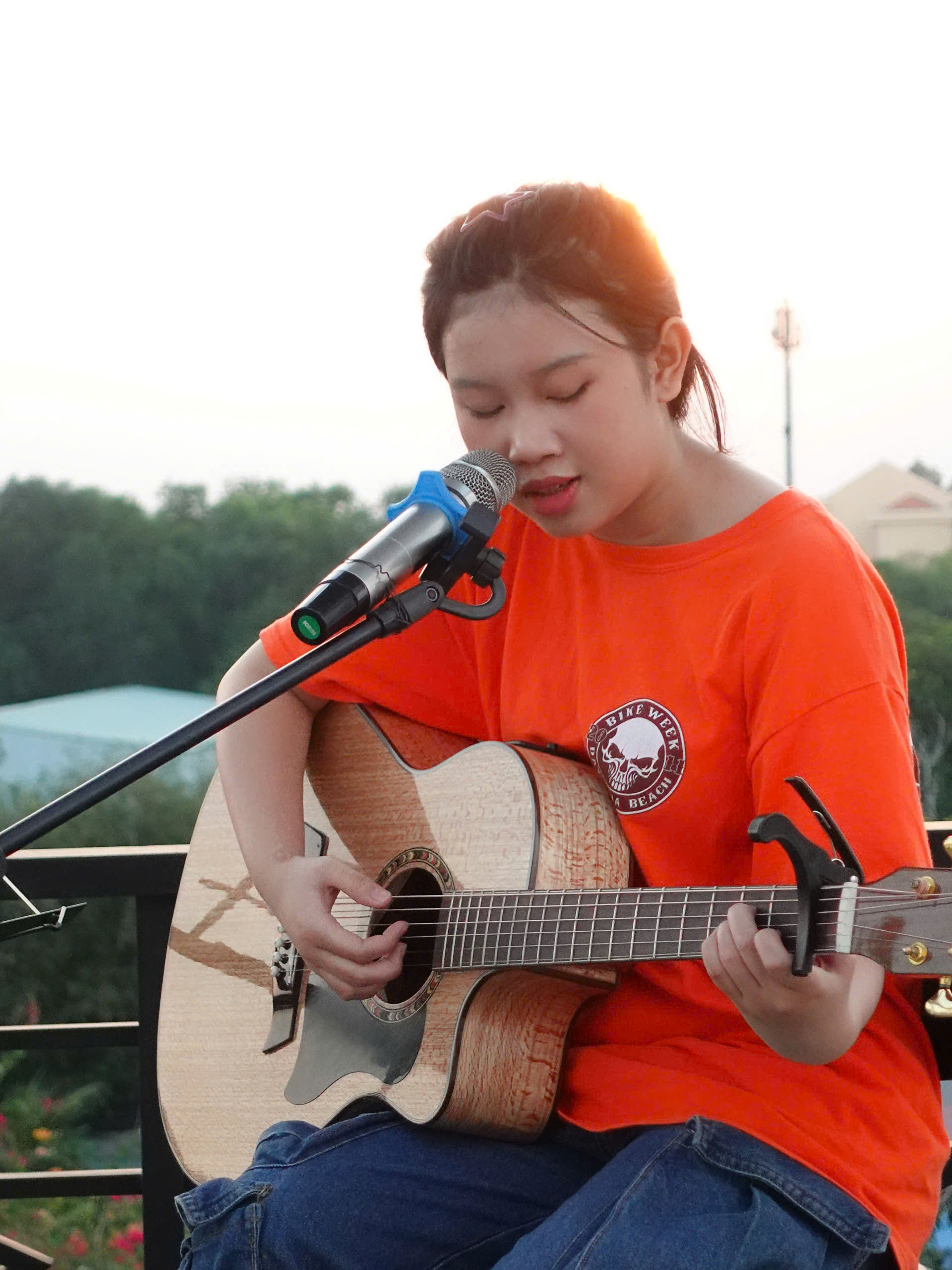 khoa-hoc-guitar khoa-hoc-guitar